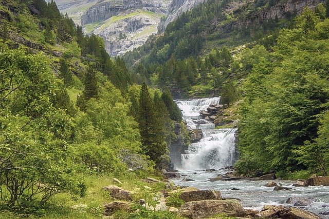Canyoning Pyrénées : les meilleurs endroits